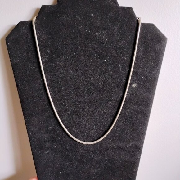 19 inch chain necklace - Picture 1 of 3
